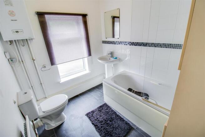 2 bed Terraced for sale Image 7