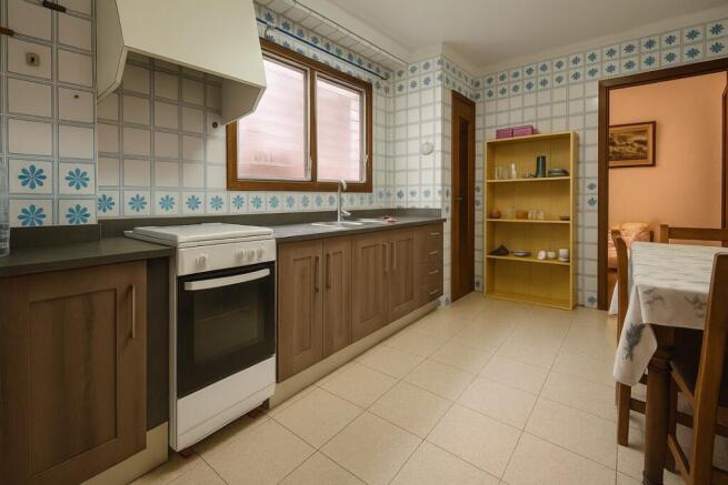 422C0B9C-FAB3-46E8-8