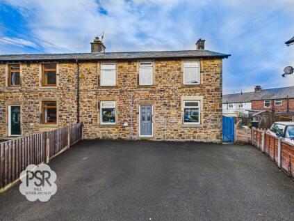 Belgrade Avenue, Chinley, SK23