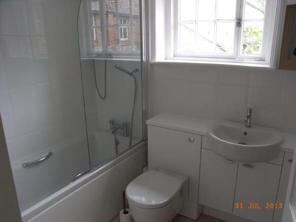 Photo 10
