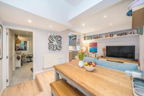 Basement Flat, 103, Kilburn Park Road, London NW6 5LB