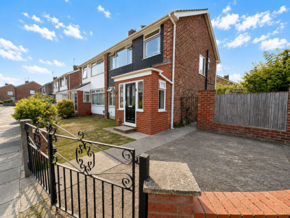 Chirk Way, Wirral, CH46