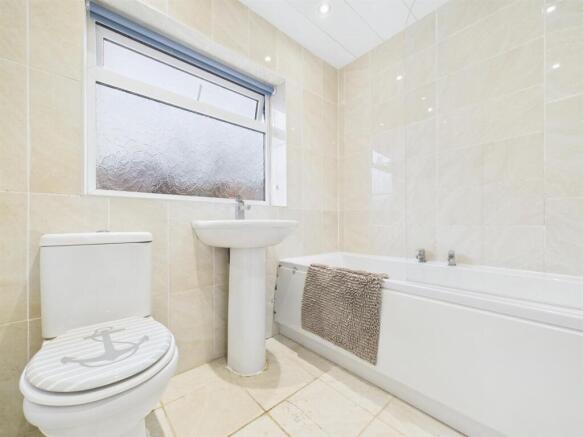 Bath 1.jpg