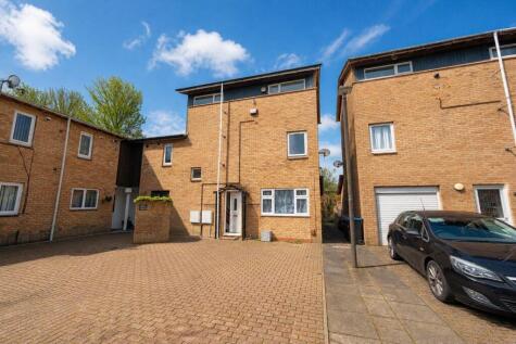 Mitcham Place, Bradwell Common, Milton Keynes, MK13 8BX
