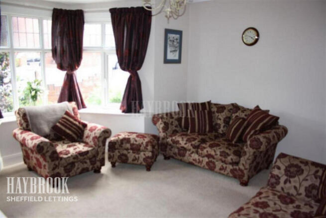 3 bed Semi-Detached to rent Image 4