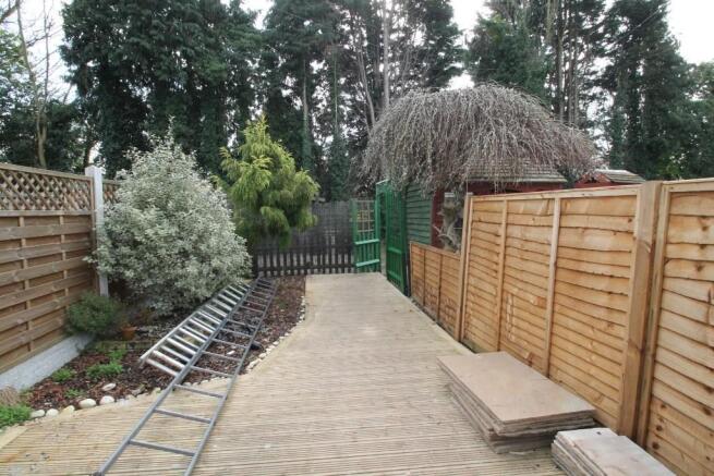 PRIVATE REAR GARDEN