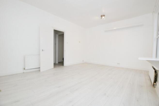 43f32964-living 2...