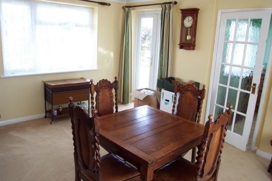 Dining Room/bed 3