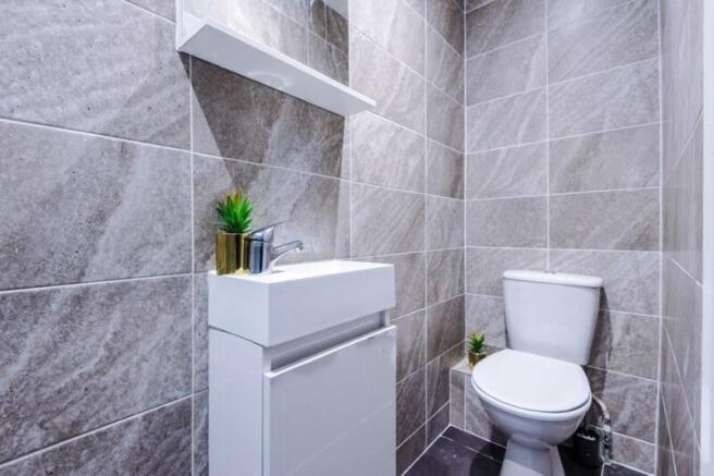 7 bed Terraced to rent Image 11