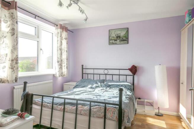 Bed 1.JPG