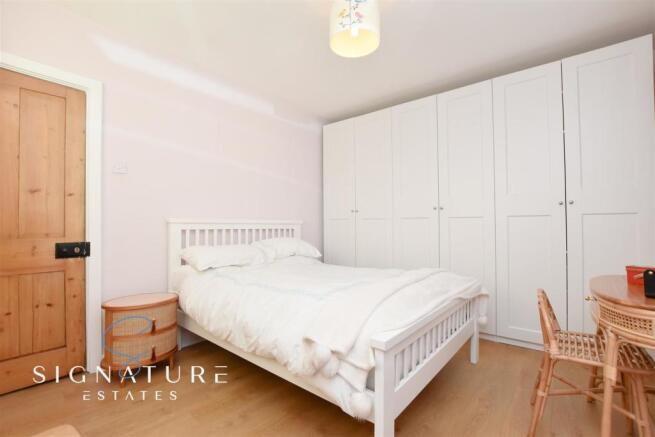 Bedroom One 1 (4).jpg