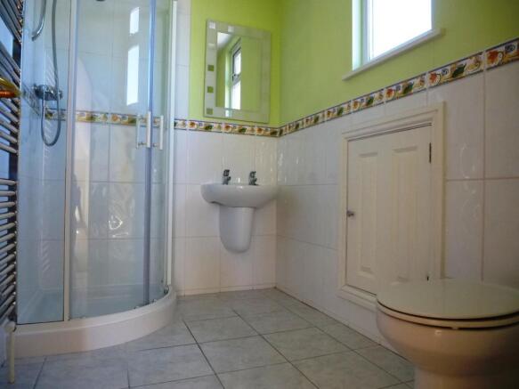 En-suite Bathroom