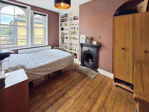 2 bed Terraced for sale Image 4