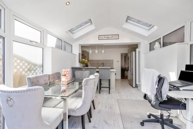 25 Yew Tree Close_6.jpg