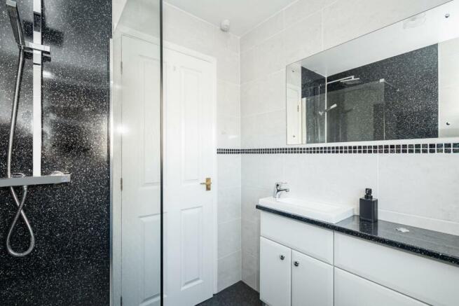47 St Catherines Dr12.jpg
