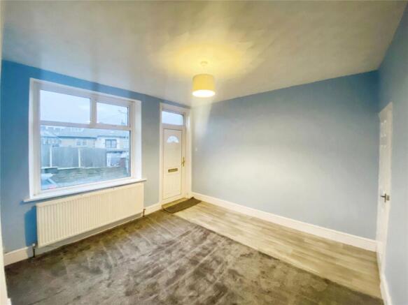 3 bed Terraced to rent Image 4