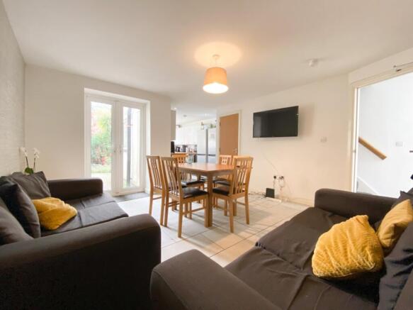 Call 02920 454555 to secure your viewing_10