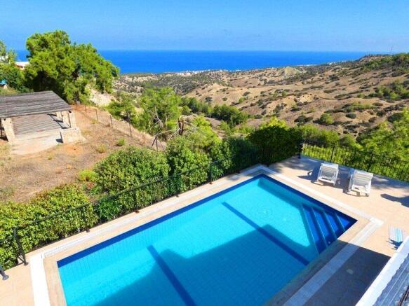 Beautiful Private Villa with Pool and Elevated Sea Views Image 88 6
