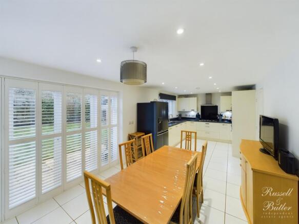 Kitchen Dining Family Room