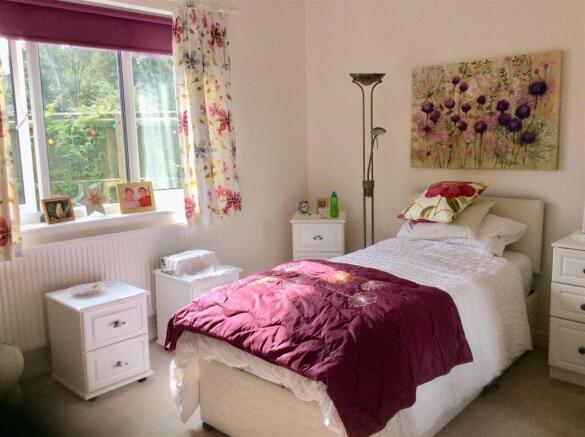 Bedroom.jpg