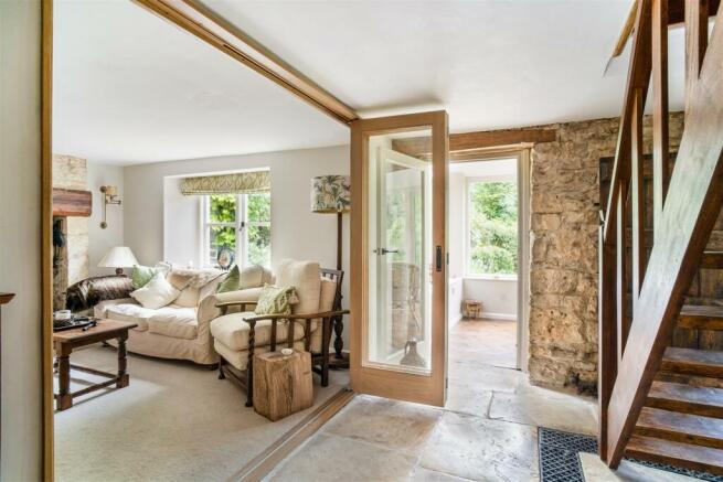 Donnywell Cottage 320993  (8).jpg