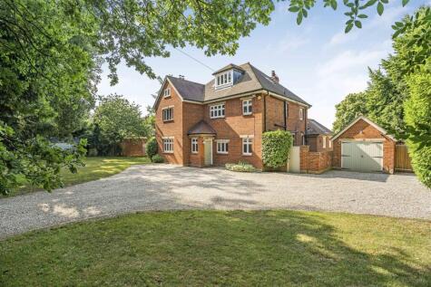 Cambridge Road, Abington, Cambridge