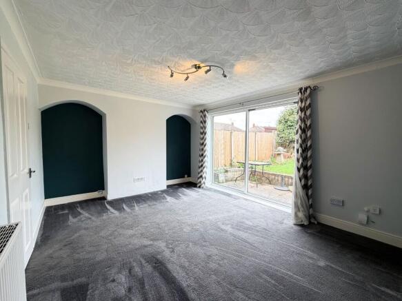 3 bed Semi-Detached for sale Image 7