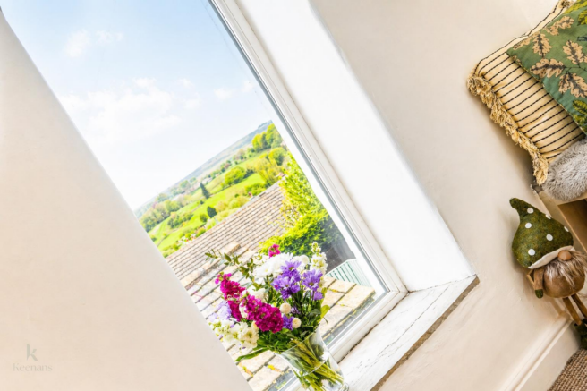 2 bed Terraced for sale Image 10