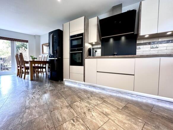 Kitchen 3