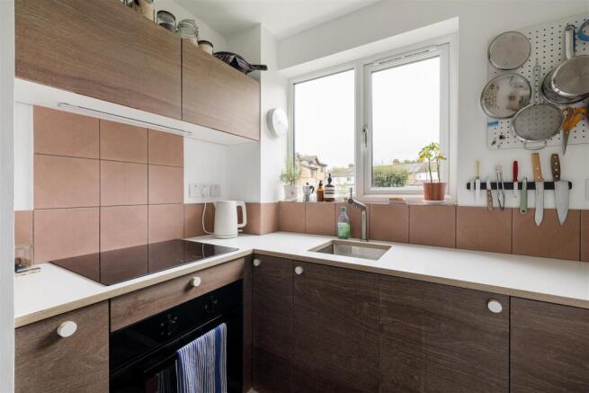 Green Pond Close, E17