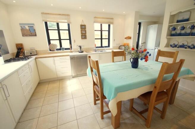 Kitchen/Breakfast Rm