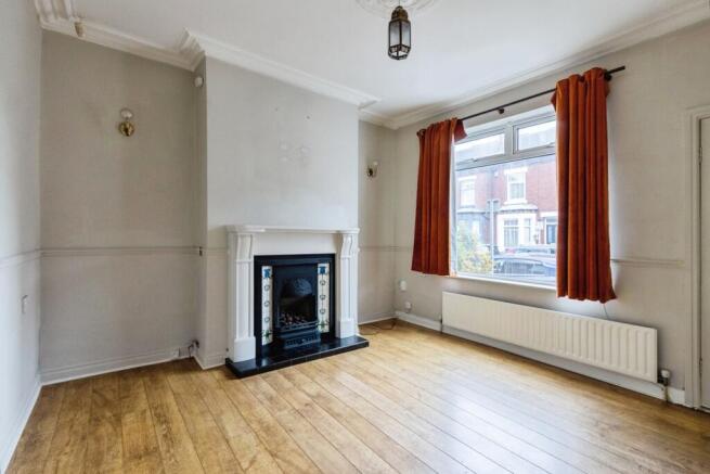 3 bed Terraced for sale Image 9