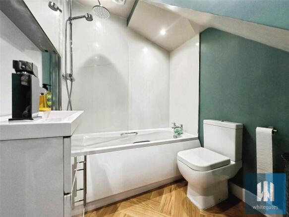 3 bed Terraced for sale Image 5