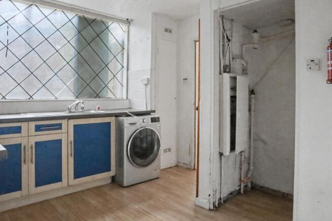17 Ebbisham Drive, Vauxhall, London, SW8 1UB