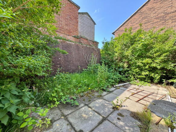 2 bed Apartment for sale Image 10