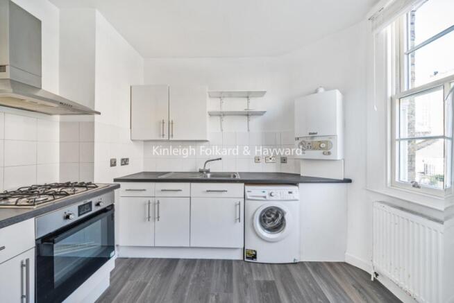 e0aa5821-6607-4d4a-8