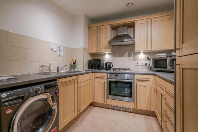 1 bed Apartment for sale Image 8