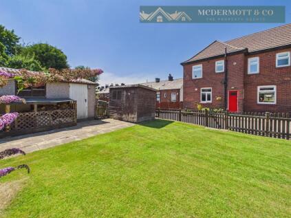 Wellington Road, Greenfield, Saddleworth
