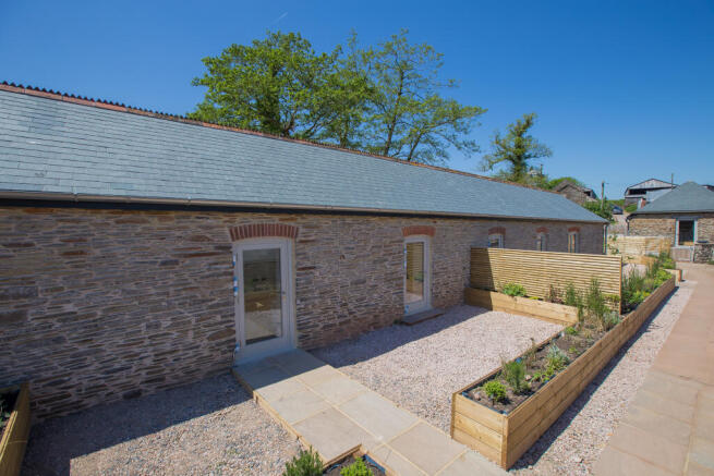 A 3 - 11654 Hernaford Barns (1 bed) - 170525
