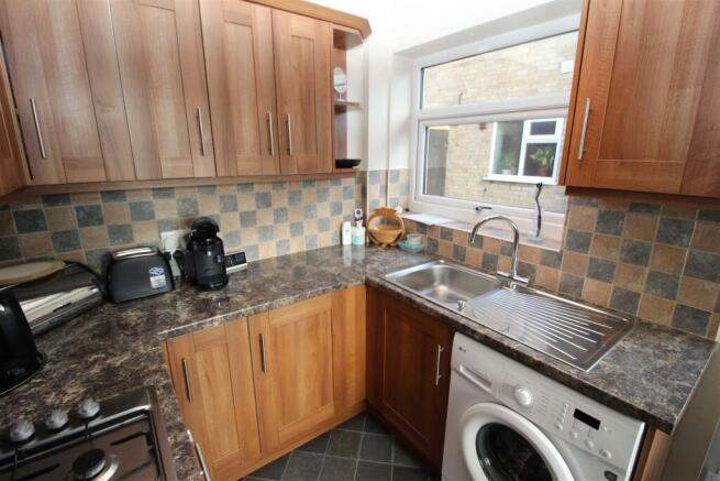 KITCHEN BREAKFAST ROOM