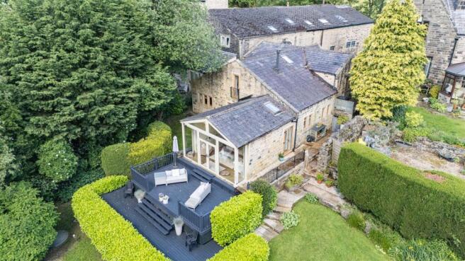 4 bed Detached for sale Image 4