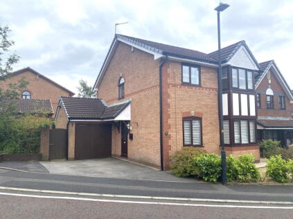 12 Hutchins Lane, Watersheddings OL4 2RF