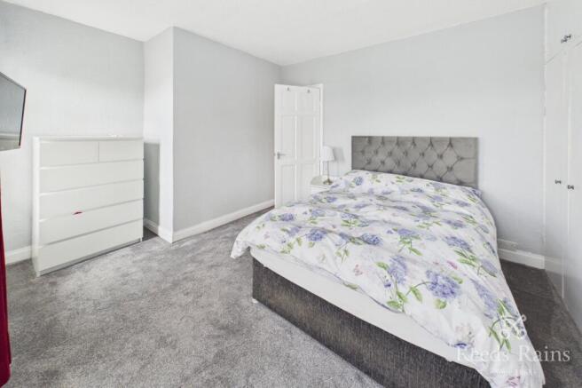 2 bed Terraced for sale Image 8