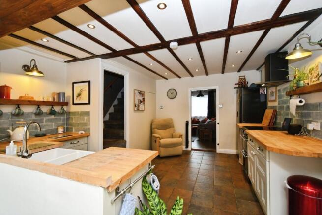2 bed Terraced for sale Image 4