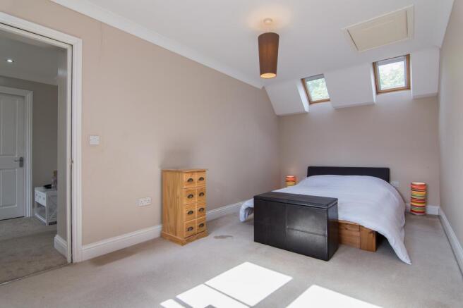 Bedroom 3 (Double)