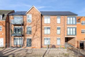 Apartment 3, Park View, Bancroft, Hitchin SG5 1FU