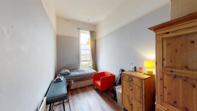 Flat-2-Clyde-House-11072022_122842.jpg