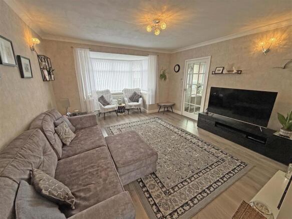 Living room A1.jpg