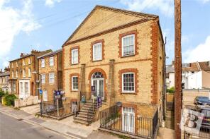 Flat 5, 55 Rivermill House, Darnley Street, Gravesend DA11 0PB