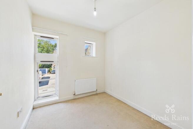 2 bed Apartment for sale Image 5